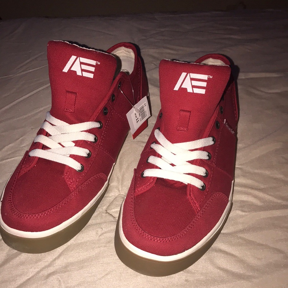 American Eagle shoes size 11